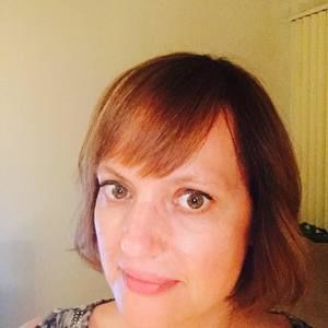 Meet your Posher, Lina